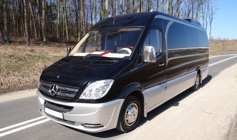 Apulia: Bus reservation in Molfetta in Molfetta and Italy